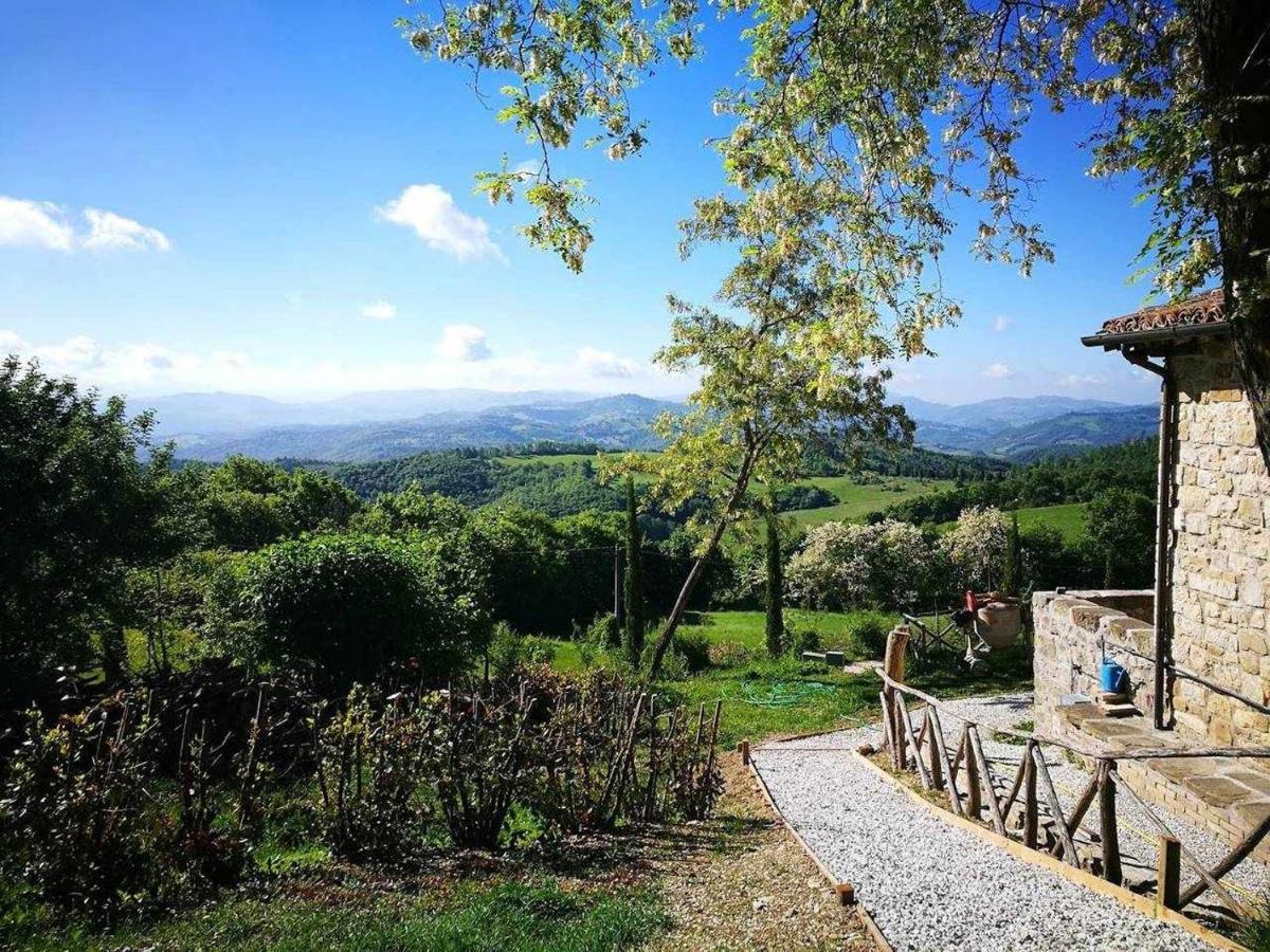 Agriturismo Montesalce Gubbio Buitenkant foto