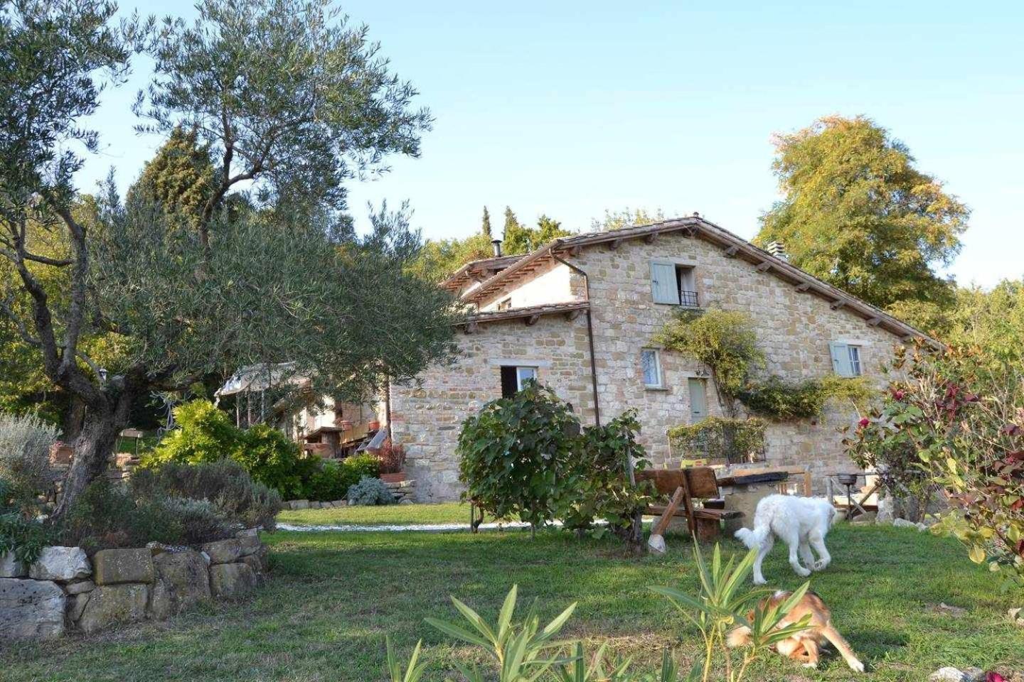 Agriturismo Montesalce Gubbio Buitenkant foto