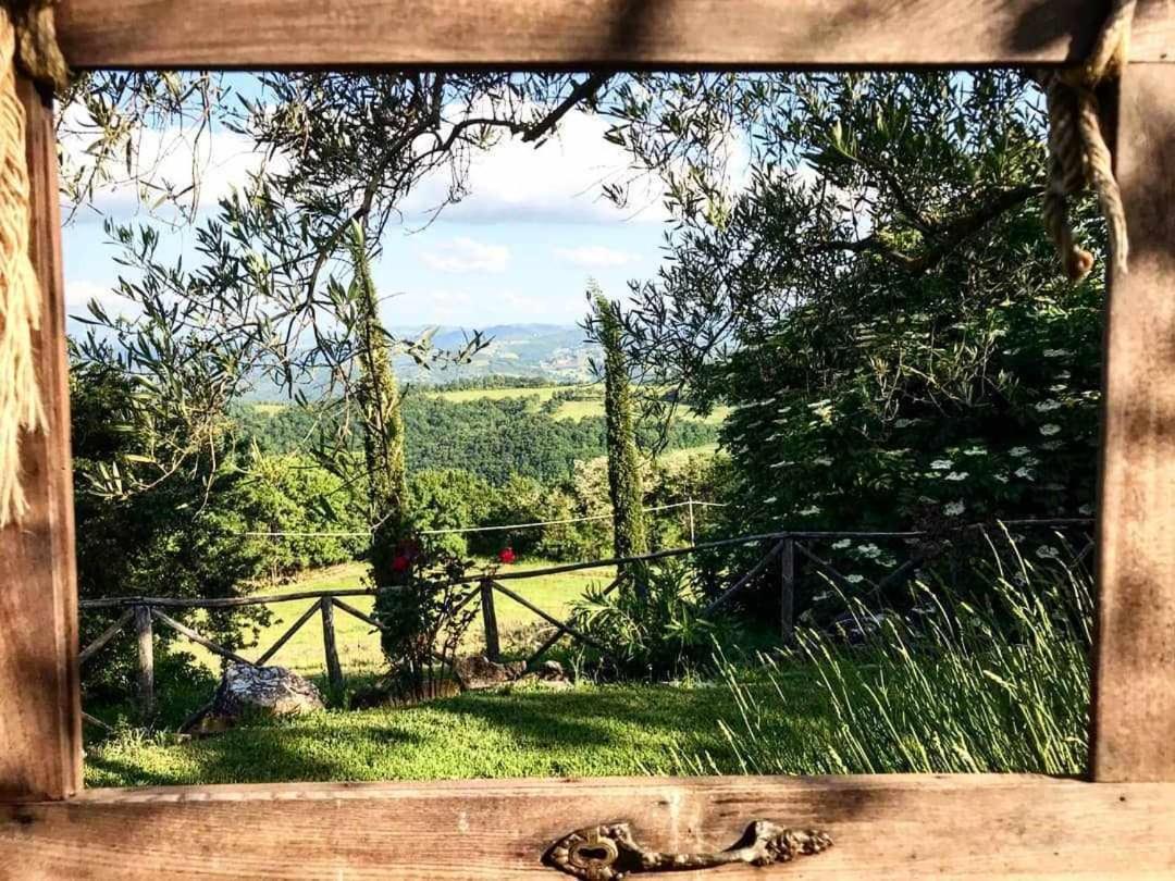 Agriturismo Montesalce Gubbio Buitenkant foto